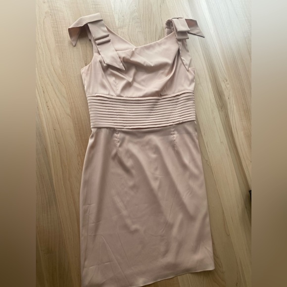 Antonio Melani peach/nude colored knee length wedding/ cocktail/ dress sz 8. - Picture 7 of 14